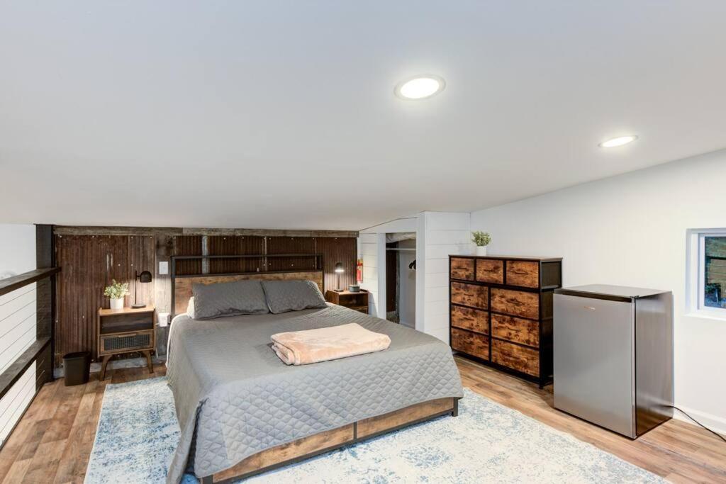 Вілла 2 Bed 1 Bath-Sleeps 5 To 6 Near Rrg Large Deck Біттівілл Екстер'єр фото